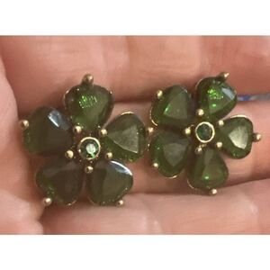 Gorgeous Vintage Signed MONET Emerald Green Floral Goldtone Earrings~EUC~